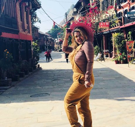 Akankshya Rijal xxx star du porno images