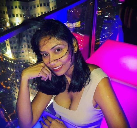 Shivani meilleur modèle archive