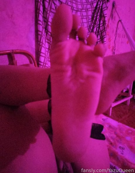 YazuQueen star du sexe photo