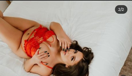 Juiciest Jade nus star du porno des photos