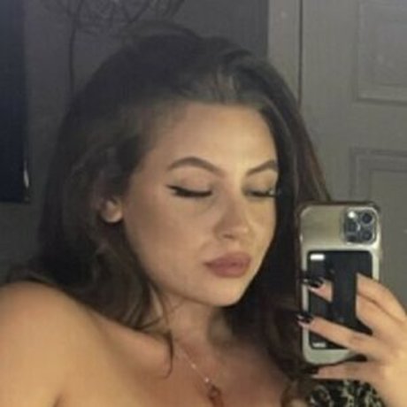 Juiciest Jade star du porno parfaite images