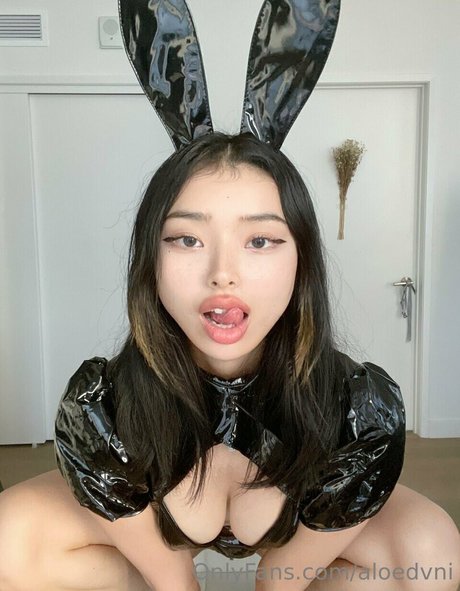 Plushydani star pornographique image