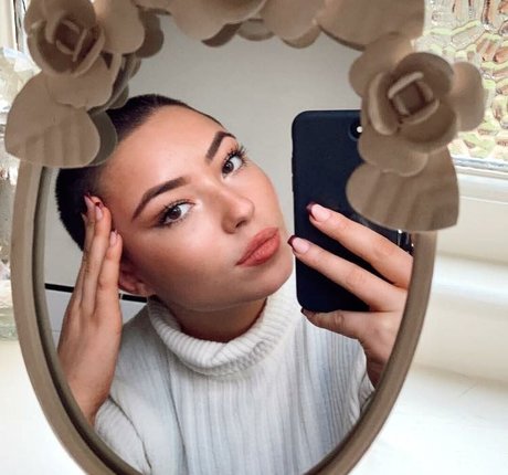 Lydia Harrison star du porno adulte images