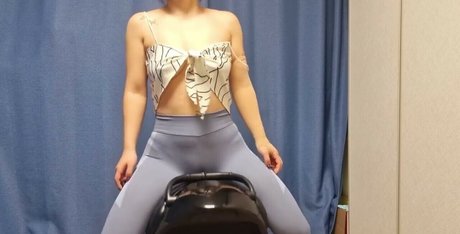 ordinaryMILF modèle sympa collection