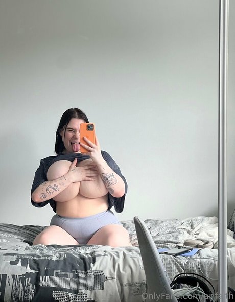 arifaith star du porno belle des photos