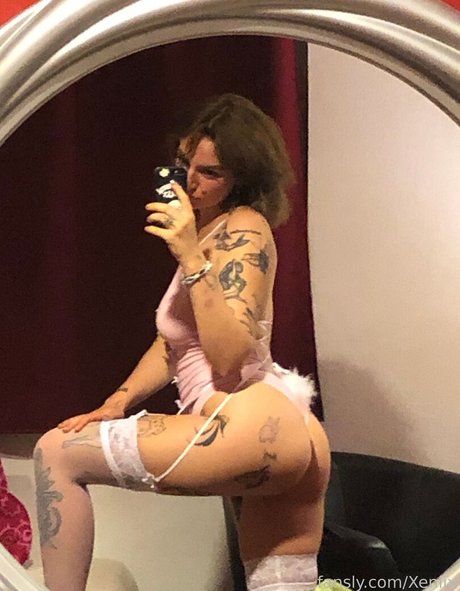 Xenlix actrice libre galeries