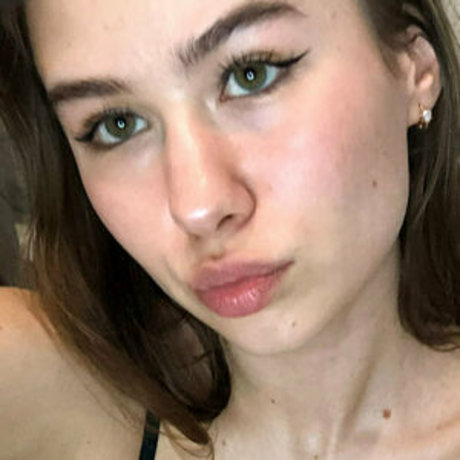 fans trans asiatiques uniquement exclusivité érotique photos