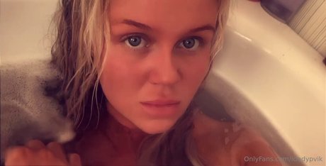 Ida Martine Dypvik sexe star galerie