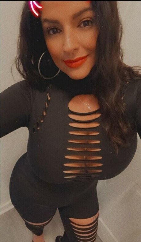 Marigo Kuhia star du porno gratuit archive