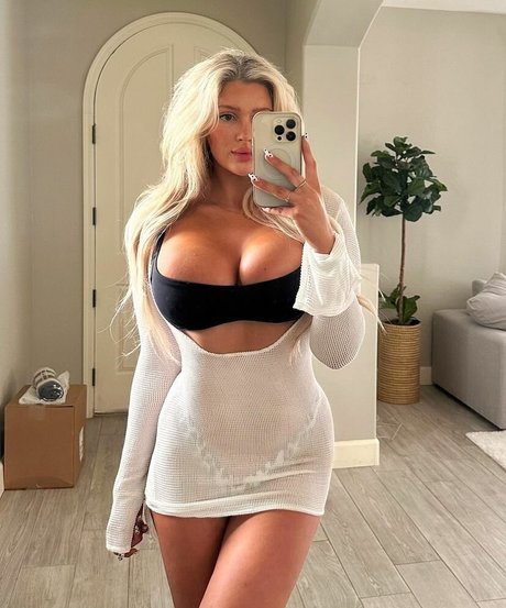 Carly Hart belle étoile galerie