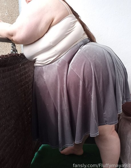 Fluffymaya98 star du porno adulte collection