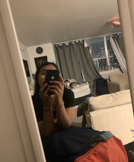 Desi Aurora étoile magnifique image