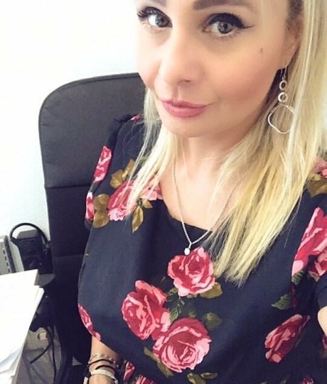 Alina Ottis belle actrice des photos