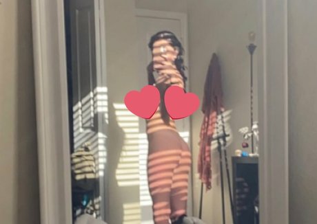 ElegantXhaos joli modèle image