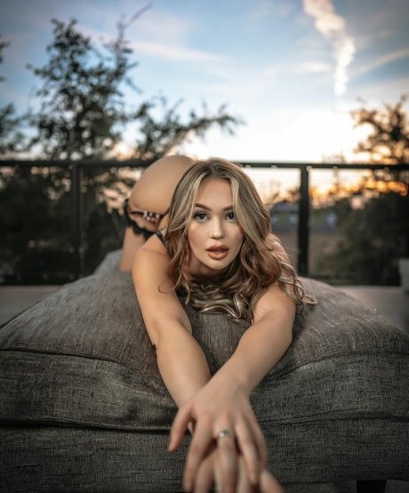 ashleyxcee actrice hd photo