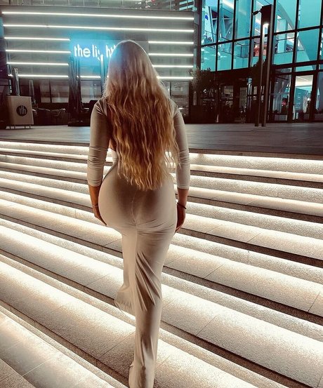 Kicaa Kristina Stani modèle joli img