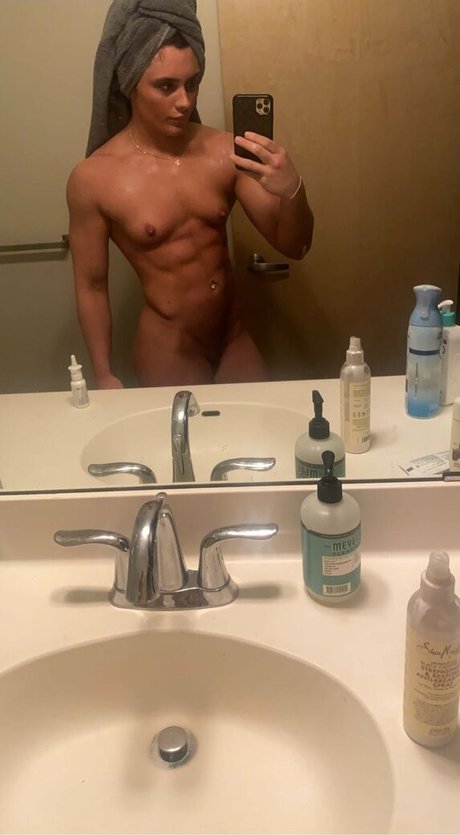 Tiffany Stratton Wwe star du porno sympa photos