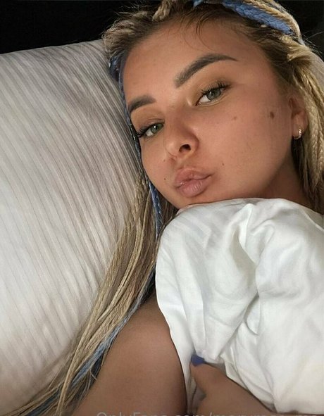 maryrose ma modèle joli des photos