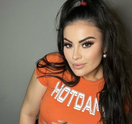 angel of deathhx star érotique galeries