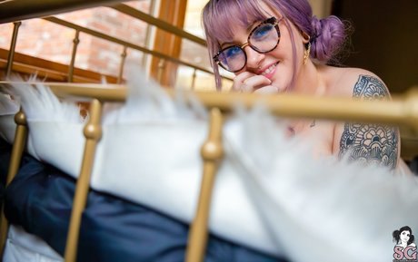 Mimi Flowers__MimiFlowersss actrice artistique img