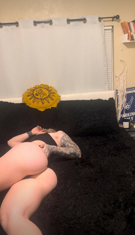 TheLatBarbie étoile gratuite img