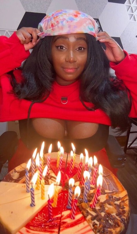 TheOppaiPrincess star du porno sexy photo