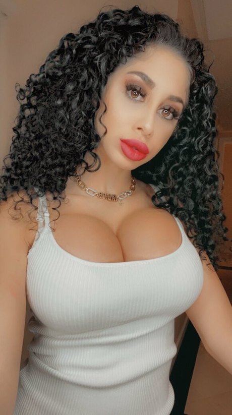 Brooklyn Benzz star du porno belle collection