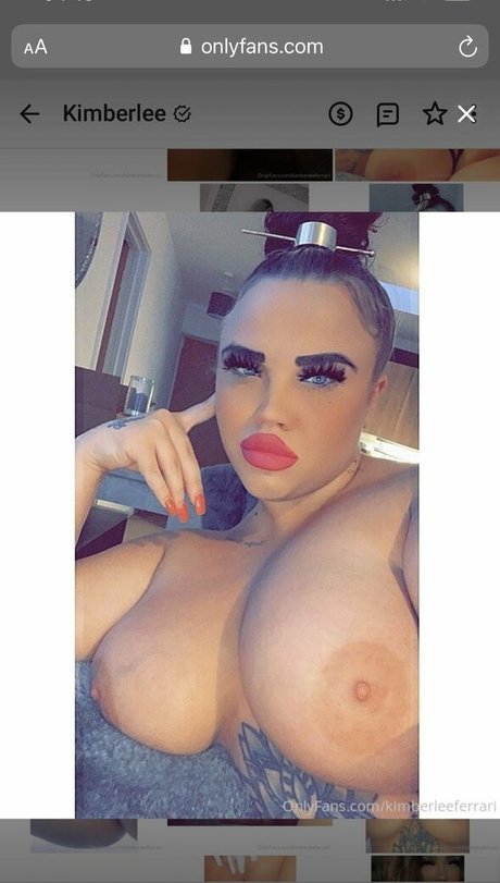Kimberlee Ferrari modèle nu photos