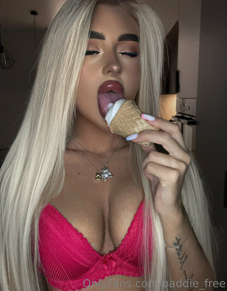 baddie free art star du porno image