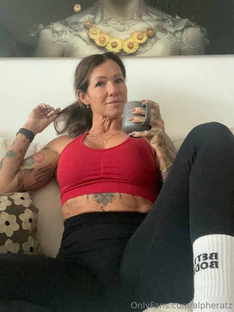 alpheratz actrice de sexe archive