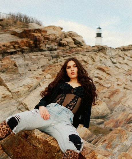 Ashley Jolly modèle hd archive