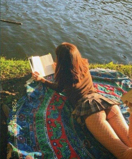 mellmoeller belle actrice galerie