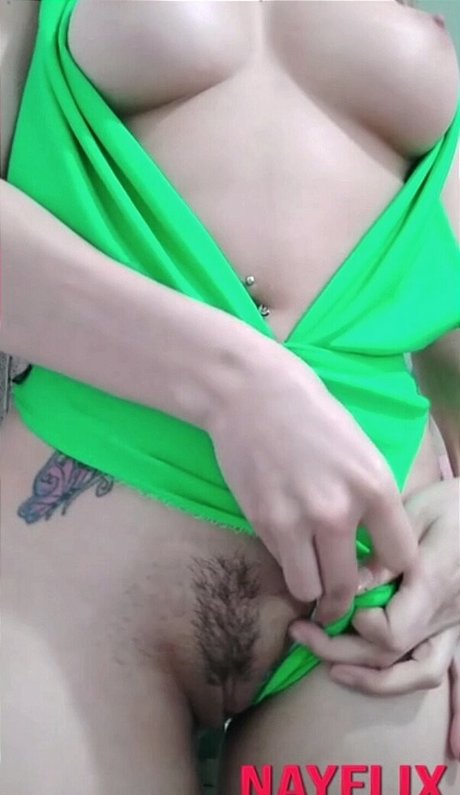 Nayara Stripper star du porno belle photos