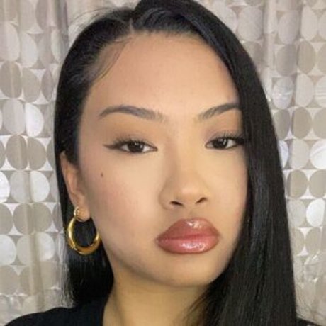 yourgirlangelie actrice photos