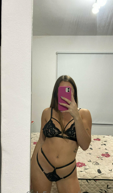 saracore actrice de sexe image