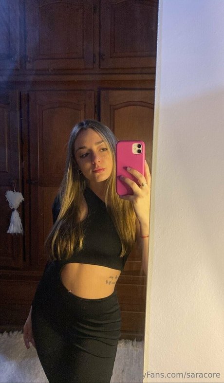 saracore sexe star img