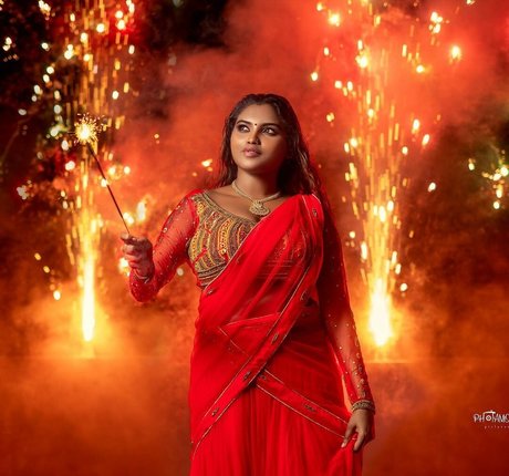 Elakkiya Rajendran actrice hd image