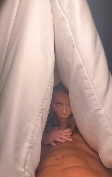 scarlettkissesxo modèle de sexe galerie