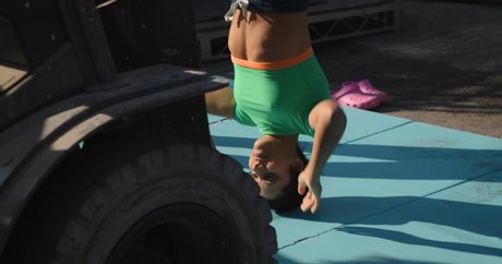 Michelle Khare modèle adulte galeries