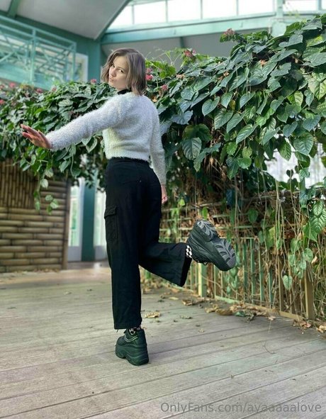 nina williams beau modèle des photos