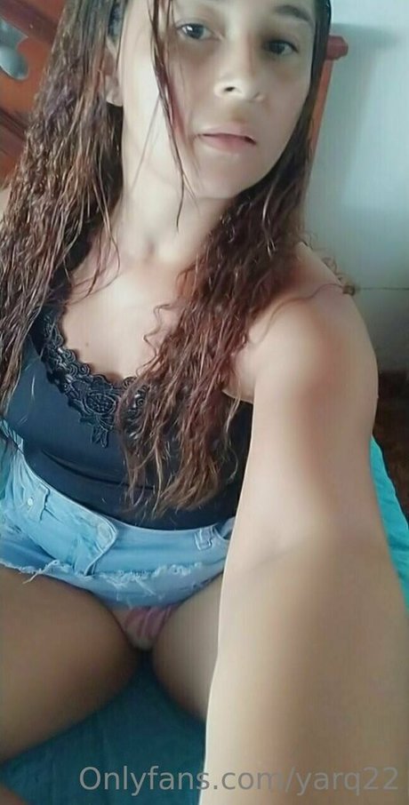 yarq22 star du porno parfaite image