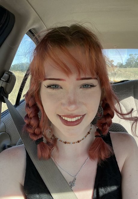 aisselles poilues onlyfans sexe artistique img