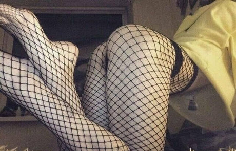 tétons percés onlyfans porno images