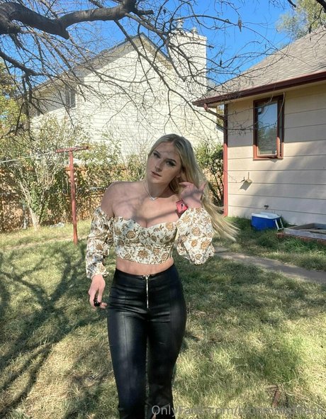 bloomingblake étoile de haute qualité image