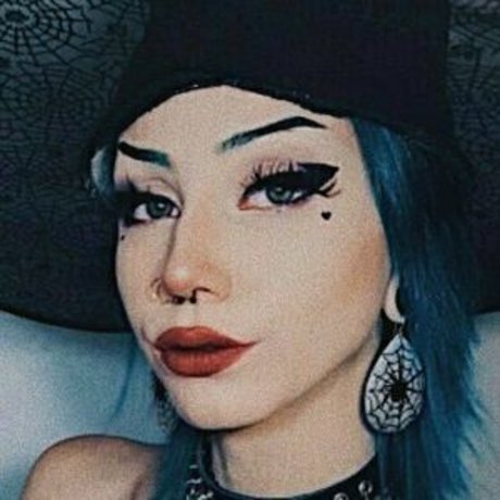 omgvelvet modèle nu image