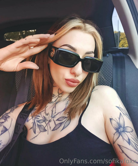 sofikafoxx star pornographique des photos