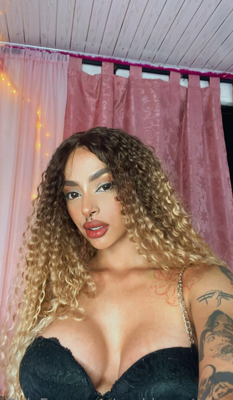 sophiesanttana star pornographique archive