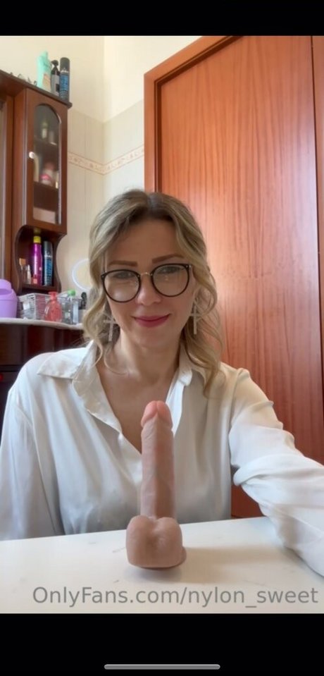 Nice MILF actrice libre galeries