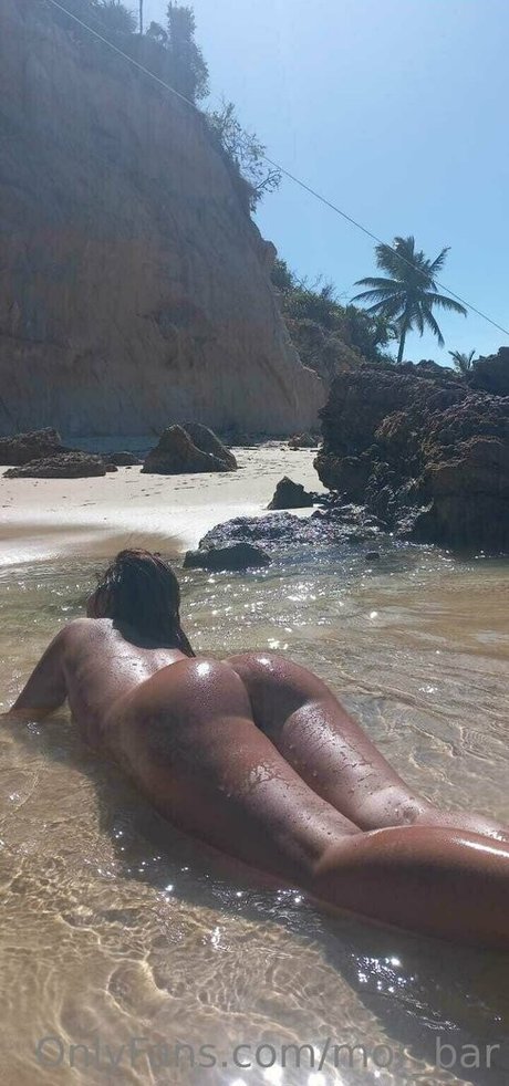 mor bar actrice photos