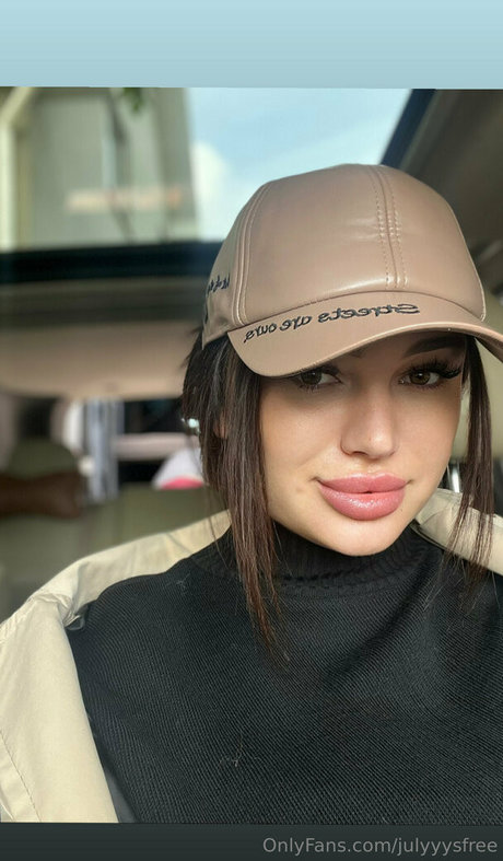 julyyysfree haut modèle archive